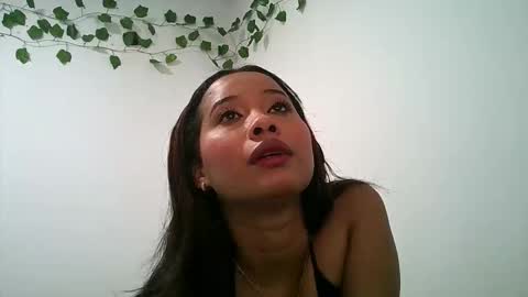 Snapshot of cristel_bloss1 chatting on March 16, 9:19 pm karol online show from March 16, 9:19 pm