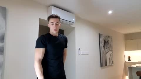 Snapshot of cristianovilla chatting on February 11, 7:59 pm CristianoHailey online show from February 11, 7:59 pm