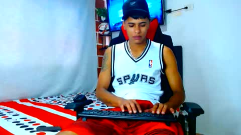 cristian online show from May 25, 1:39 pm