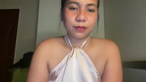 Snapshot of cristinavalerie chatting on November 30, 2:15 am Cristina Valerie online show from November 30, 2:15 am