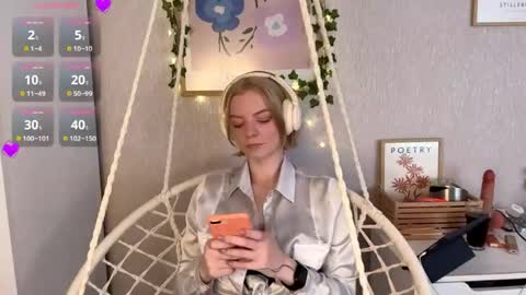 Snapshot of cristinekondo chatting on May 17, 3:08 pm Marry online show from May 17, 3:08 pm