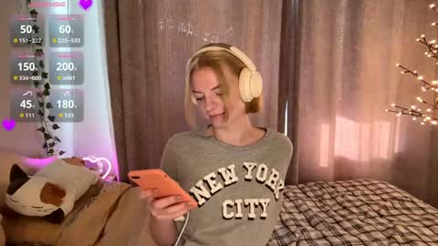Snapshot of cristinekondo chatting on May 24, 3:39 pm Marry online show from May 24, 3:39 pm