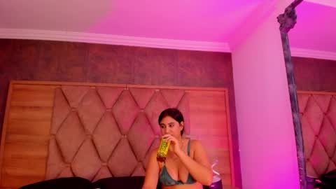 CristineRain online show from May 4, 5:47 am