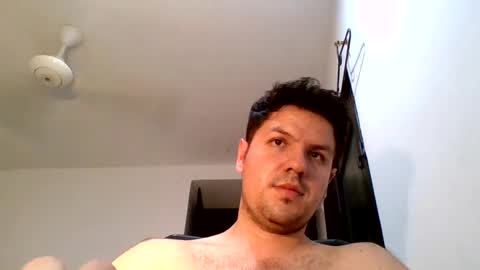 Snapshot of cristopher3042 chatting on June 26, 5:56 am cristopher3042 online show from June 26, 5:56 am