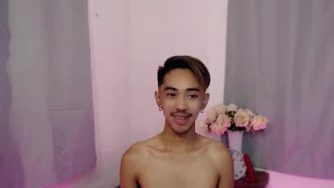 Snapshot of crocodale chatting on September 23, 9:23 am crocodale online show from September 23, 9:23 am