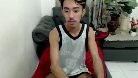 Snapshot of crocodale chatting on October 9, 5:55 pm crocodale online show from October 9, 5:55 pm