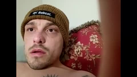 crossbo112293 online show from February 10, 8:35 pm