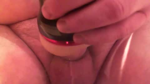 Snapshot of crowning85 chatting on December 3, 12:59 pm crowning85 online show from December 3, 12:59 pm