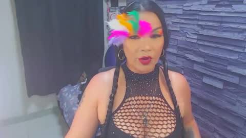 cruela_deviil online show from October 22, 11:48 pm