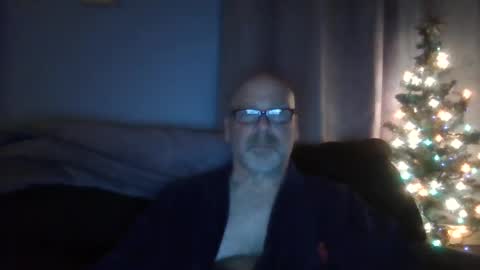 Snapshot of cruising_guy chatting on September 29, 3:00 am fun guy online show from September 29, 3:00 am