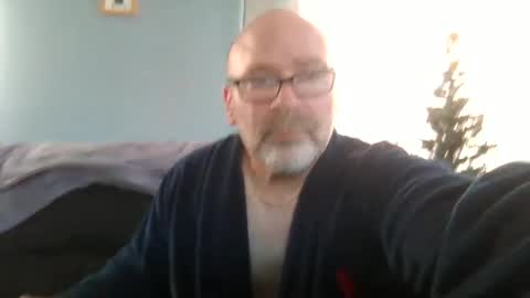 Snapshot of cruising_guy chatting on October 6, 2:36 pm fun guy online show from October 6, 2:36 pm