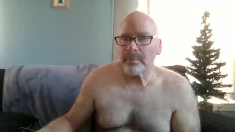 Snapshot of cruising_guy chatting on October 23, 3:00 pm fun guy online show from October 23, 3:00 pm