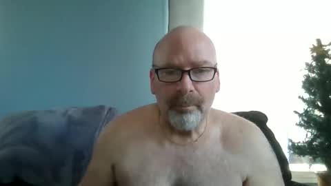 Snapshot of cruising_guy chatting on March 20, 3:06 pm fun guy online show from March 20, 3:06 pm