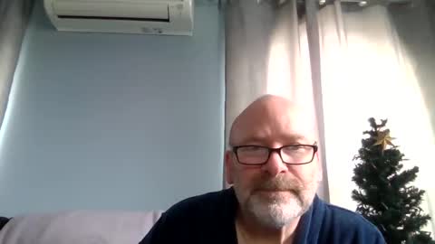 Snapshot of cruising_guy chatting on April 25, 1:14 pm fun guy online show from April 25, 1:14 pm