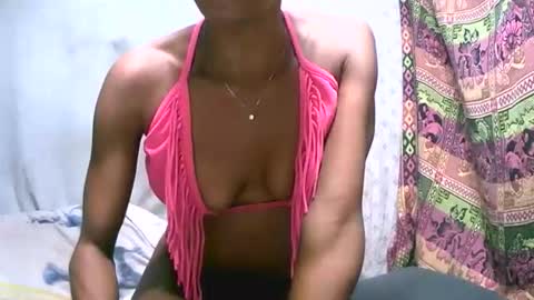 crushlove069 online show from March 29, 2:22 am