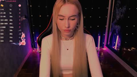 crybambi online show from April 8, 7:19 am