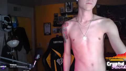 Snapshot of cryptidtwink chatting on September 30, 5:23 am CryptidTwink online show from September 30, 5:23 am