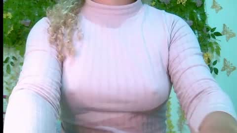 crysrus online show from June 28, 12:16 am