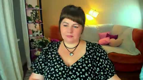 Snapshot of crystaalstaar chatting on September 13, 7:46 pm Anna online show from September 13, 7:46 pm