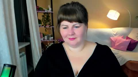 Snapshot of crystaalstaar chatting on September 30, 7:52 pm Anna online show from September 30, 7:52 pm
