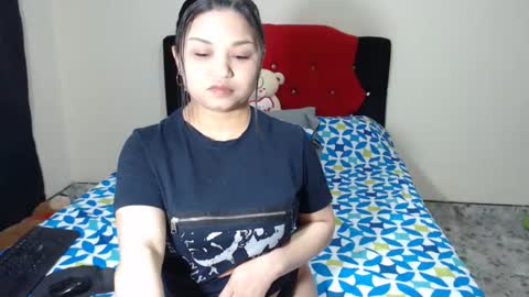   Crystal  Milf online show from February 4, 11:16 pm