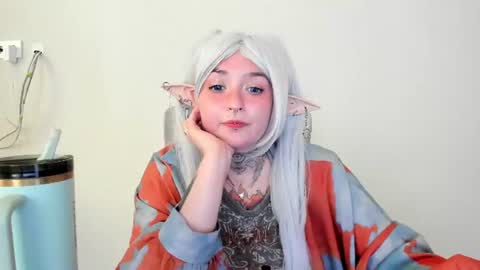 Snapshot of crystal_muse chatting on July 28, 12:48 pm Eva online show from July 28, 12:48 pm