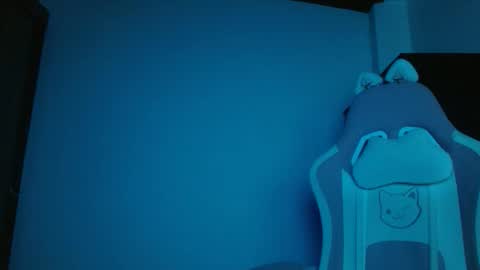 Crystal Blaze online show from September 17, 11:01 am