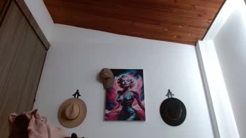 Crystal Blaze online show from February 12, 2:34 pm