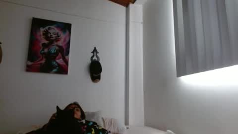 Crystal Blaze online show from April 17, 12:52 pm