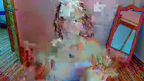 Snapshot of crystal_weber04 chatting on December 21, 4:19 am crystal_weber04 online show from December 21, 4:19 am