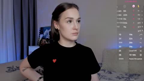 Snapshot of crystalcandies chatting on February 14, 6:51 pm Arina online show from February 14, 6:51 pm