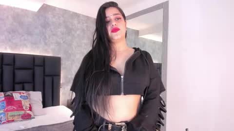 Crystal online show from September 29, 3:39 pm