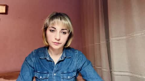 Mary online show from May 9, 7:08 pm