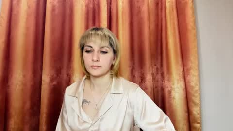 Mary online show from May 16, 8:07 pm