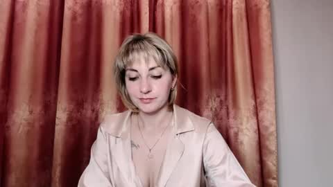 Mary online show from May 20, 8:59 pm
