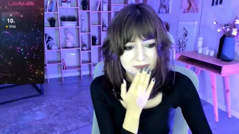 crystallbloom online show from October 17, 4:59 am