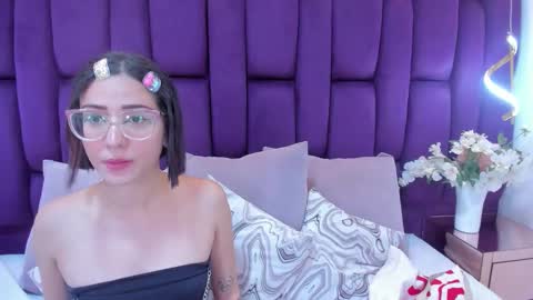 Crystal online show from February 12, 10:27 pm