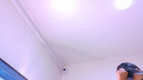 Snapshot of crystaltaylor__ chatting on May 16, 10:01 am C R Y S T A L online show from May 16, 10:01 am
