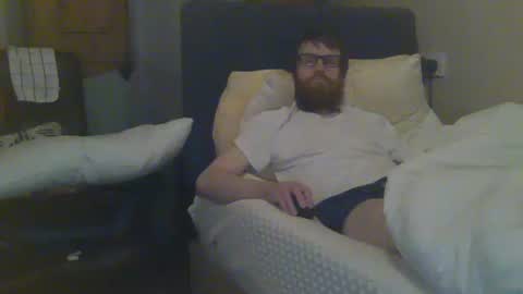 Snapshot of cs014g8493 chatting on January 11, 2:30 am chris online show from January 11, 2:30 am