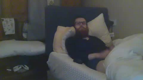 Snapshot of cs014g8493 chatting on February 27, 11:48 pm chris online show from February 27, 11:48 pm