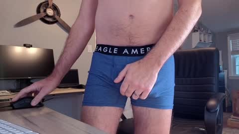 Snapshot of cthotguy5000 chatting on December 30, 2:08 pm cthotguy5000 online show from December 30, 2:08 pm