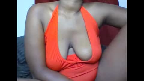 Snapshot of ctrl_cheeks chatting on March 2, 10:49 pm ctrl_cheeks online show from March 2, 10:49 pm