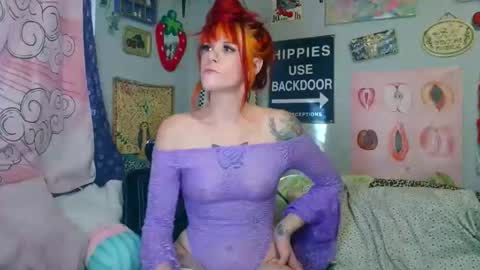     online show from October 30, 9:59 pm