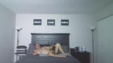 Snapshot of cubano71 chatting on January 16, 3:49 pm cubano71 online show from January 16, 3:49 pm
