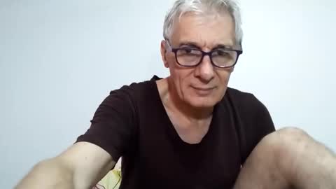 Snapshot of cucaio18 chatting on February 24, 12:41 am BIG UNCUT HARD COCK online show from February 24, 12:41 am