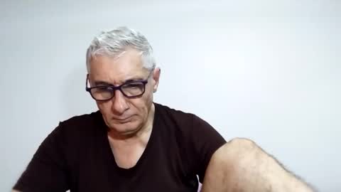 Snapshot of cucaio18 chatting on March 10, 2:16 am BIG UNCUT HARD COCK online show from March 10, 2:16 am
