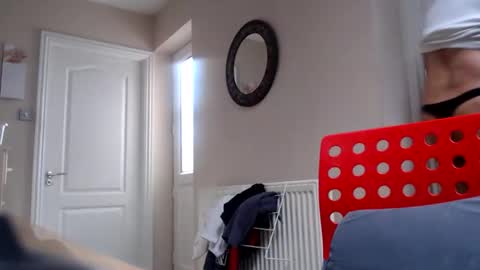 Tips WellCUM - Hot Bi Curious - ask Privates online show from May 10, 6:29 am