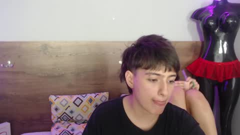 Snapshot of cuddle_bunny_ chatting on January 9, 7:08 pm cuddle_bunny_ online show from January 9, 7:08 pm