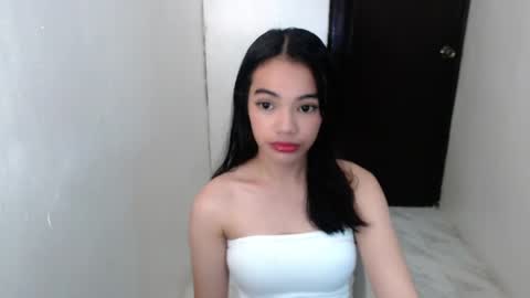 Snapshot of cuddlepunk_bubble chatting on May 1, 3:27 pm cuddlepunk_bubble online show from May 1, 3:27 pm
