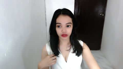 Snapshot of cuddlepunk_bubble chatting on May 7, 5:07 pm cuddlepunk_bubble online show from May 7, 5:07 pm